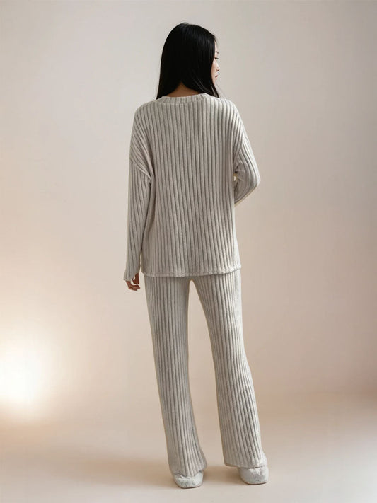 Women’s Ribbed V-Neck Lounge Set – Cozy Two-Piece Matching Top & Pants